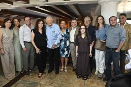 Amigos, familiares y conocidos celebraron con él un año más de vida.