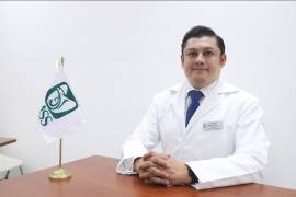 El Dr. Joaquín Castillo Joo, coordinador de Programas Médicos de la Coordinación de Salud Mental y Adicciones del IMSS, advierte de los riesgos que corren quienes consumen fentanilo.