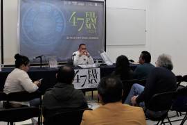 La Universidad Autónoma Metropolitana presentó el libro Memoria de El Pinabete, durante la FIL del Palacio de Minería.