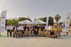 Con recorridos mensuales y reportes ciudadanos, el organismo localiza pérdidas de agua en colonias de Torreón.