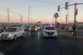 Los vehículos involucrados fueron movidos al estacionamiento del centro comercial para evitar más congestión vial.