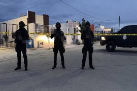 Agentes de la Agencia de Investigación Criminal ejecutaron la orden de cateo la noche del domingo.