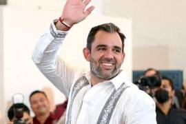 Américo Villarreal Santiago aseguró que no es la primera ocasión en que circulan versiones sobre un supuesto retiro de su visa.