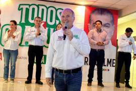 Theo Kalionchiz pidió a la ciudadanía su apoyo para la alianza “Todos x Coahuila”, los cuales desde el Congreso y Senado impulsarán propuestas para mejorar la calidad de vida de la población.