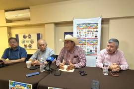 Arturo Valdez Pérez asumió la presidencia de la Canaco Monclova tras la licencia solicitada por Óscar Mario Medina.