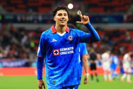 Jorge Sánchez se perfila para regresar al fútbol europeo tras su paso por la Liga MX, con el PAOK de Grecia como su próximo destino.