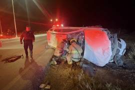 Paramédicos acudieron al lugar y trasladaron al herido a un hospital.