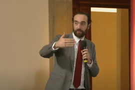 Andrés Lajous Loaeza es el encargado de dirigir la ARTF. Mencionó que el trabajo de la Agencia es una colaboración constante con otras entidades públicas como la SEDENA o la SICT.