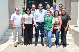 El alcalde Carlos Villarreal destacó que el mantenimiento de Monclova es una tarea permanente y aseguró que las cuadrillas continuarán trabajando colonia por colonia para atender las necesidades de la ciudadanía.