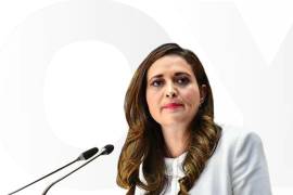 Cynthia López dijo que las versiones que han circulado sobre que “se vendió” o negoció “son puras mentiras y descalificaciones”