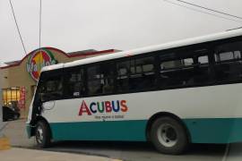 Situación. El transporte público en Acuña mejoró la frecuencia en la que pasa, pero falla en el trato a los pasajeros.
