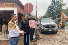 En el municipio de Múzquiz han iniciado las labores de limpieza y desazolve de la ciudad, principalmente en 37 colonias afectadas por inundaciones