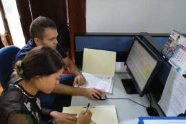 La iniciativa del diputado Guillermo Ruiz pretende reconocer el valor profesional del servicio social sin convertirlo en una relación laboral.