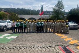 CFE despliega operativo para proteger el suministro eléctrico tras amenaza del huracán polo.