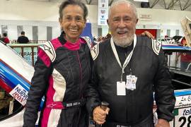 Marta Valdez Pereda y José Andrés Morales Caballero, una historia de amor sobre ruedas en la Carrera Panamericana.