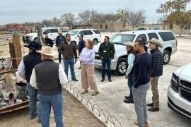 DIrectivos del Servicio Nacional de Sanidad, Inocuidad y Calidad Agroalimentaria, recorrieron las instalaciones ganaderas de Piedras Negras