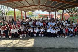 Más de 73 mil alumnos de nivel básico retomaron clases en la Región Centro tras el periodo vacacional de Semana Santa y Pascua.