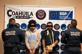 Los dos detenidos, presentados ante las autoridades estatales. Fueron identificados como Juan “N”, de 37 años, y Alexis “N”, de 33 años.