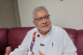 Cepeda Salas aseguró recursos adicionales para finalizar el centro de actividades para docentes retirados.