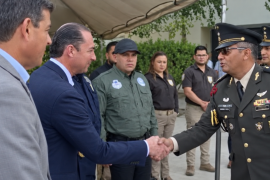 El general Efraín Vázquez Olvera asumió este viernes el mando de la Guarnición Militar de Ciudad Acuña.