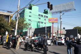 Una alerta por objeto explosivo en la Secretaría del Trabajo en el Estado de México causó una fuerte movilización.