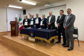 La Universidad Autónoma de Coahuila firmó un convenio de colaboración con Grupo Industrial Monclova.