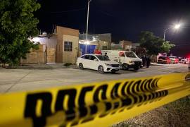 Al interior de la vivienda ubicada sobre la calle Prolongación Bulevar Analco, las autoridades localizaron el cuerpo de un hombre en avanzado estado de descomposición, tras varios días sin ser visto.
