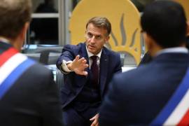 El presidente francés, Emmanuel Macron, pidió la prohibición de todas las manifestaciones que no estuvieran organizadas por los sindicatos e instó a que se restableciera la calma.