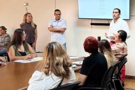 Osvaldo Aguilar, representante de la DIPETRE, encabezó la incorporación de nuevos beneficiarios a la nómina de pensionados y jubilados.