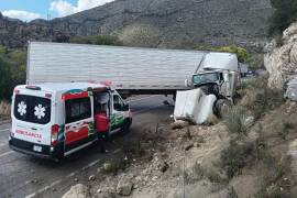 El tramo estuve cerrado por algunas horas, deteniendo el tráfico vehicular.