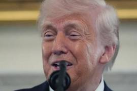 Trump afirmó que el régimen iraní está “colapsando financieramente” y que está “desesperado por dinero”.