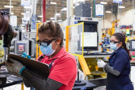 En su medición anual, y con cifras desestacionalizadas, el IGAE mostró un crecimiento de uno por ciento en agosto, lo que mostró una desaceleración relevante, tras el avance de 2 por ciento mensual en julio