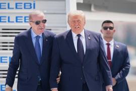 Glass afirmó que desde el principio fue evidente que Erdoğan contaba con el favor de Trump.