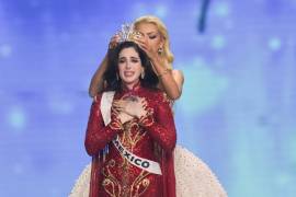 Después de que fuera coronada como Miss Universo, se persignó y horas antes declaró que ella “estaba en manos de Dios”.