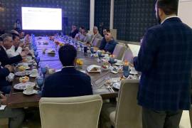 Marcelo Valdés Quintanilla presentó la iniciativa “Visión Laguna 2026” ante representantes empresariales de la región.