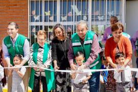 Diego Rodríguez Canales, subsecretario General de Gobierno y Comunicación Institucional del Estado (I), encabezó la entrega de las aulas en el Jardín de Niños “Miguel Hidalgo y Costilla”.