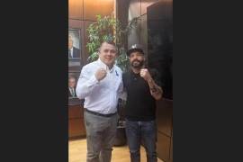 Rigoberto Álvarez podría colaborar con la Universidad Autónoma de Coahuila para fortalecer el boxeo entre estudiantes.