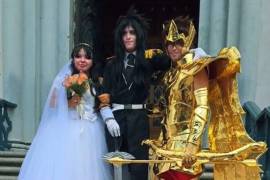 En el Templo Expiatorio de León, Guanajuato, el pasado 5 de octubre se llevó a cabo una boda inspirada en el anime ‘Saint Seiya’ (Los Caballeros del Zodiaco).