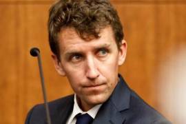 Patrick se quedó sin hijos en 2023 después de regresar a su casa en Massachusetts y descubrir que Lindsay había estrangulado a sus tres hijos: Cora, de 5 años, Dawson, de 3 años, y Callan, de 8 meses.
