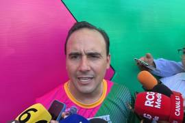 Manolo Jiménez sostuvo una reunión de trabajo con el embajador estadounidense Ronald Johnson para fortalecer la cooperación bilateral.