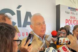 El alcalde Román Alberto Cepeda se reunió con el secretario de Seguridad Pública Federal, Omar García Harfuch, y el gobernador Manolo Jiménez para fortalecer la estrategia de seguridad en La Laguna.