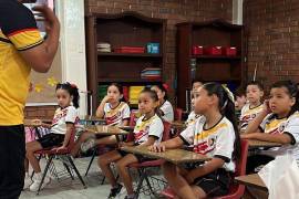 Directivos de escuelas trasladarán materiales y equipo a bodegas de resguardo como parte de las medidas de seguridad.