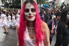 100 mil personas disfrutan el Desfile de Calaveras en Monterrey, Nuevo León