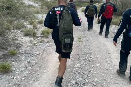 Los 20 bomberos de Torreón se preparan para integrar una brigada especializada en el combate de incendios forestales.