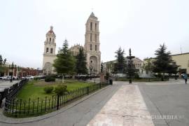 Para evitar mayor daño a la estructura de la iglesia, se ha tenido que emplear personal de limpieza externo.