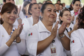 Las trabajadoras afiliadas al ISSSTE podrán acceder a una jubilación anticipada gracias a una reducción gradual en la edad mínima de retiro.