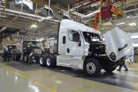 Freightliiner, de Daimler Truck, es la marca con mayor producción, y en Saltillo tiene una planta.