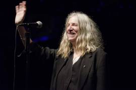 Patti Smith apaga la música en su nuevo libro