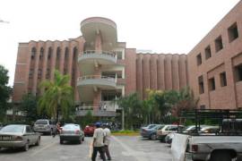 Las actividades escolares siguen de manera normal en la Universidad La Salle Laguna.