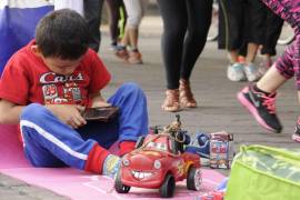 Señalan que la propuesta responde a una situación cada vez más visible: el impacto del uso indiscriminado de dispositivos.